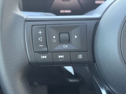 New 2026 Nissan Kicks S image 16