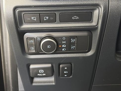 Certified 2021 Ford F150 Lariat w/ Equipment Group 502A High image 25