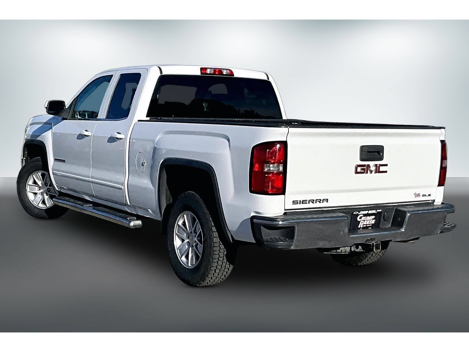 Used 2015 GMC Sierra 1500 SLE AWD/4WD image 4