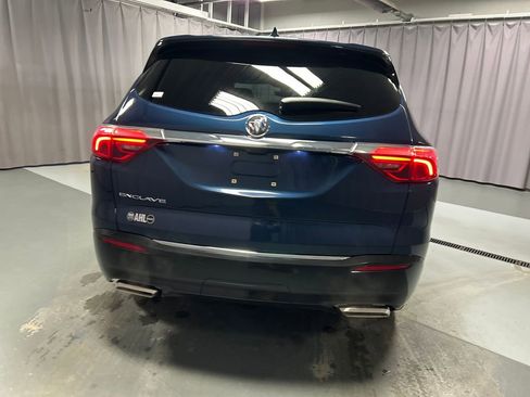 Used 2023 Buick Enclave Essence w/ Sound and Sites Package image 6