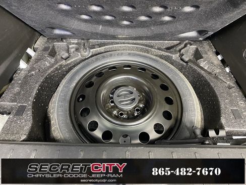 Used 2015 Chevrolet Equinox LS image 30