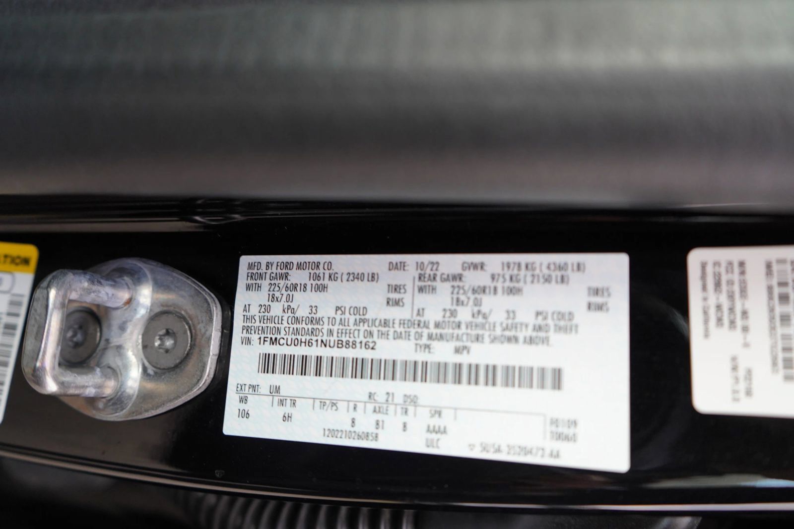 Used 2022 Ford Escape SEL FWD image 9