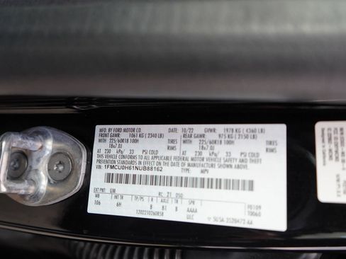 Used 2022 Ford Escape SEL FWD image 9