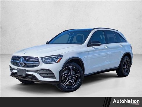 Used 2021 Mercedes-Benz GLC 300 4MATIC image 1