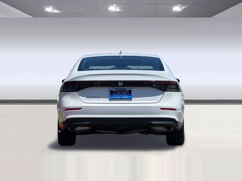Used 2023 Honda Accord EX image 9