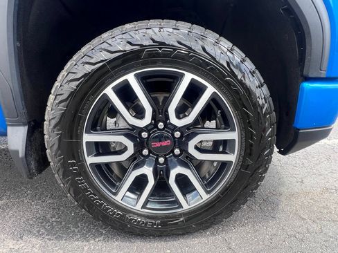 Used 2024 GMC Sierra 1500 AT4 w/ AT4 Premium Package AWD/4WD image 20
