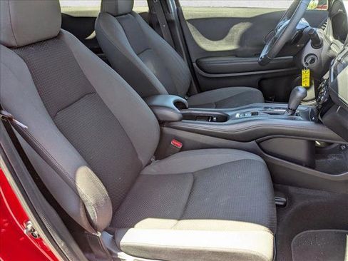 Used 2019 Honda HR-V Sport image 19