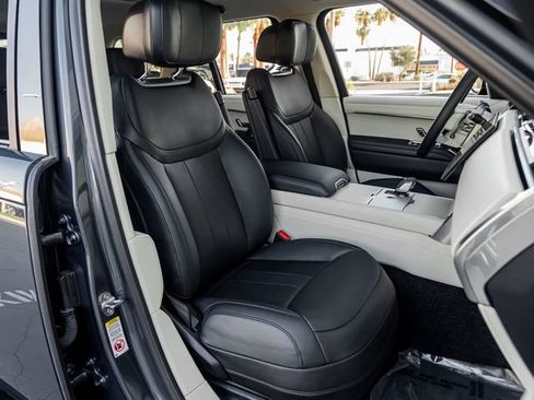 Used 2024 Land Rover Range Rover Autobiography AWD/4WD image 29