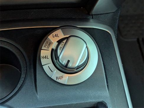 Used 2021 Toyota 4Runner Limited image 29