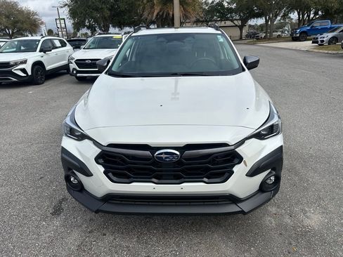 Used 2024 Subaru Crosstrek 2.5i Limited w/ Crosstrek Mirror Package image 12