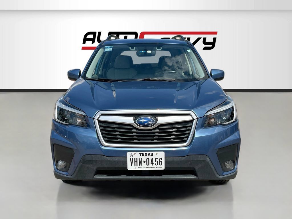 Used 2021 Subaru Forester Premium w/ Popular Package #1 AWD/4WD image 2