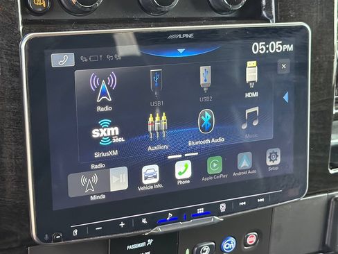 Used 2023 Chevrolet Express 2500 RWD image 32