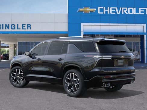New 2026 Chevrolet Traverse High Country image 3