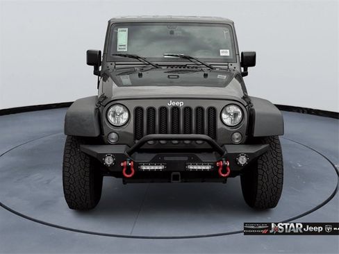 Used 2018 Jeep Wrangler Unlimited Sport S image 2