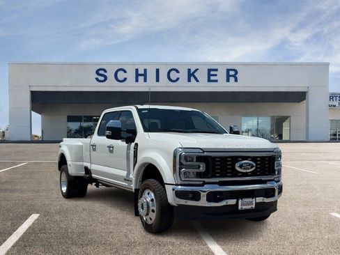Used 2026 Ford F450 Lariat w/ Lariat Ultimate Package AWD/4WD image 1