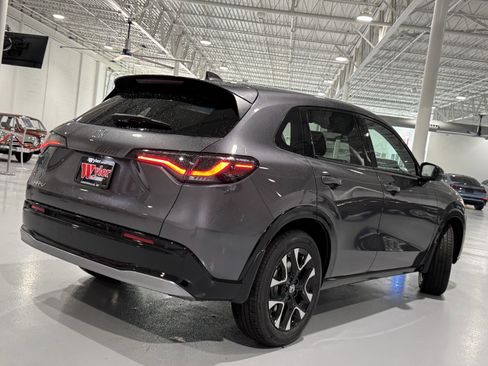 New 2026 Honda HR-V EX-L image 4