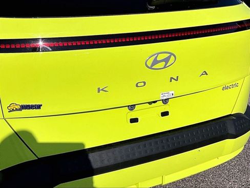 Used 2024 Hyundai Kona SEL FWD image 27