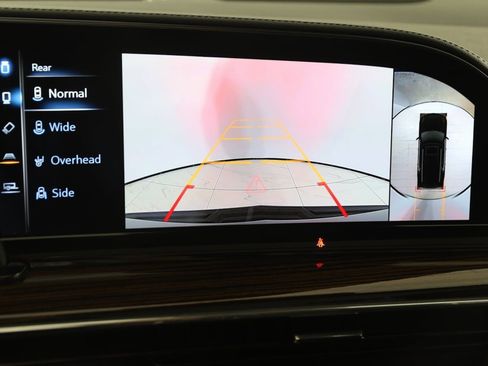 Used 2022 Cadillac Escalade ESV Premium Luxury image 10