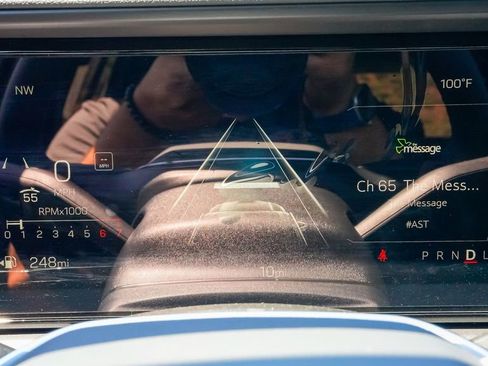 Used 2026 GMC Terrain Elevation w/ Technology Package II image 35