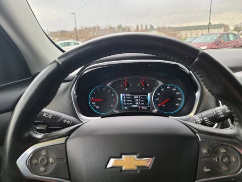 Used 2018 Chevrolet Traverse LT FWD image 8