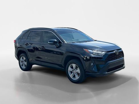 Used 2024 Toyota RAV4 XLE FWD image 27