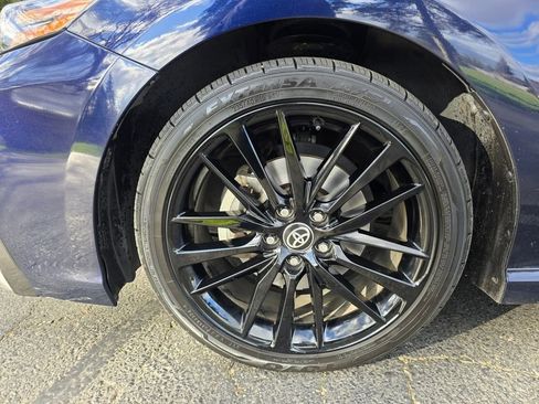 Used 2021 Toyota Camry XSE w/ Navigation Upgrade Package image 10