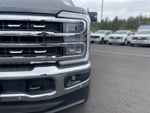 New 2025 Ford F350 Lariat w/ Lariat Ultimate Package image 8