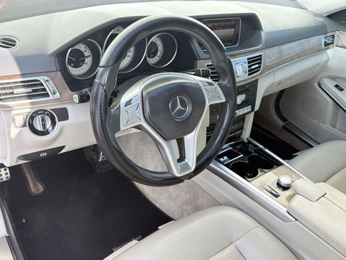 Used 2014 Mercedes-Benz E 350 Sedan image 4