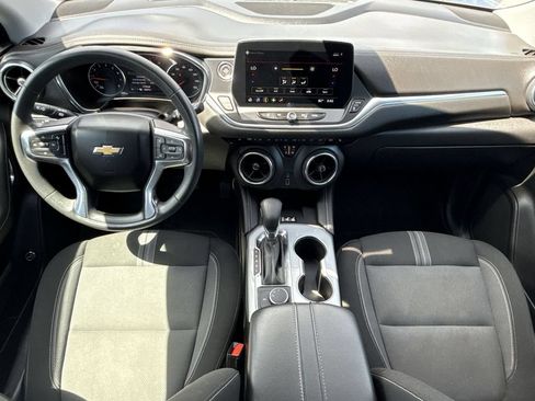 Certified 2024 Chevrolet Blazer LT w/ Convenience Package FWD image 19