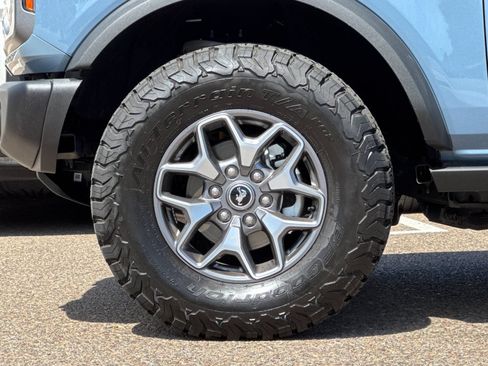 Used 2025 Ford Bronco Badlands AWD/4WD image 39