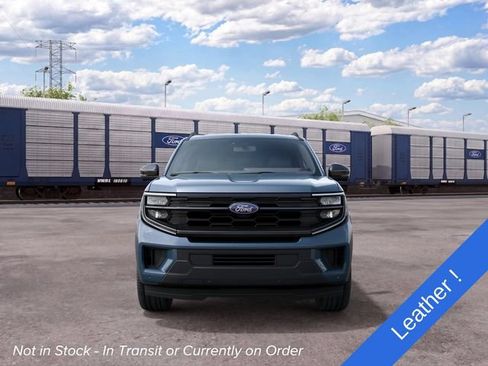 New 2027 Ford Expedition Active AWD/4WD image 3