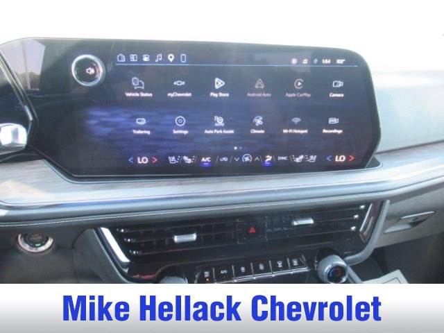 Used 2026 Chevrolet Tahoe Premier AWD/4WD image 25