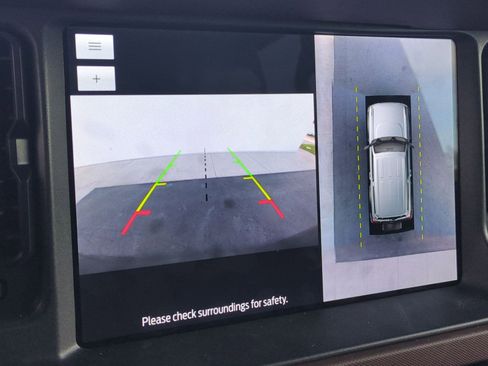 Used 2024 Ford Bronco Outer Banks image 24