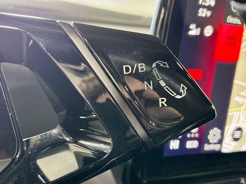 Used 2023 Volkswagen ID.4 Pro S image 18