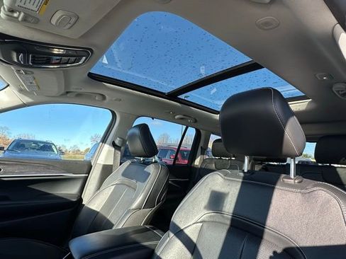 Used 2022 Jeep Grand Cherokee Limited 4xe w/ Luxury Tech Group II image 26