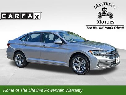 Used 2024 Volkswagen Jetta SE