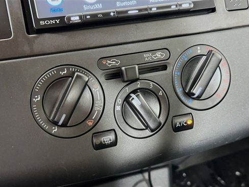 Used 2011 Nissan Versa 1.8 S FWD image 16