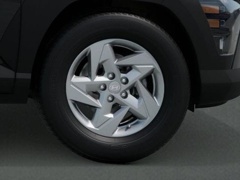 New 2026 Hyundai Kona SE FWD image 8