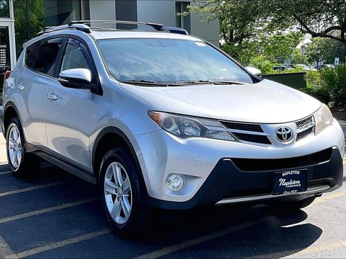Used 2014 Toyota RAV4 XLE AWD/4WD image 38