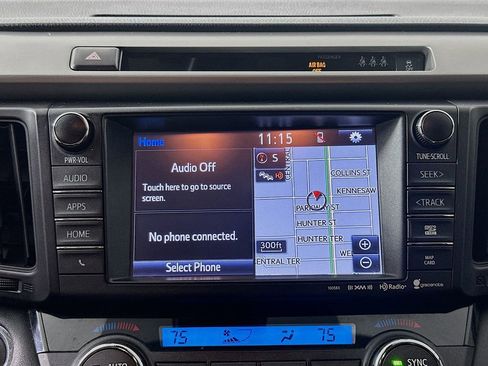 Used 2017 Toyota RAV4 XLE image 18