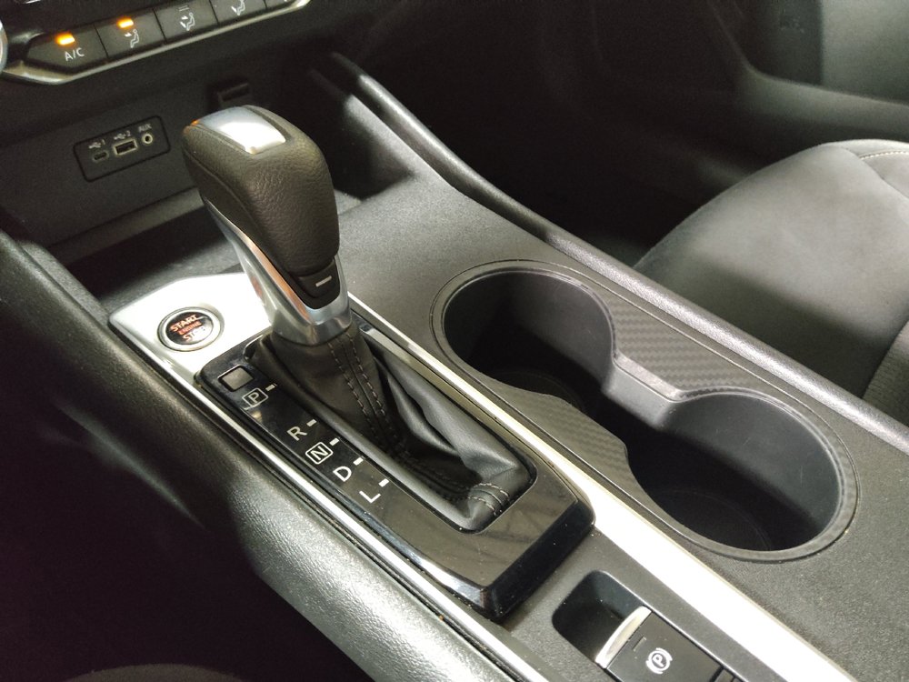 Used 2025 Nissan Altima 2.5 SV AWD/4WD image 26