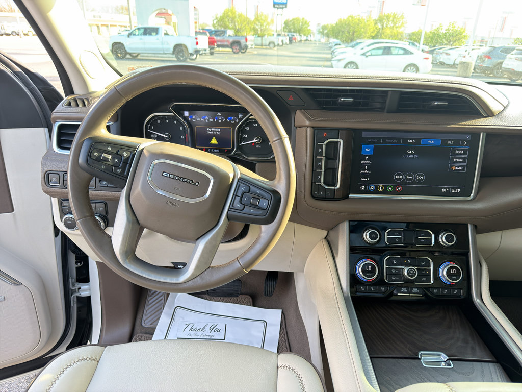 Used 2021 GMC Yukon Denali w/ Denali Premium Package AWD/4WD image 17