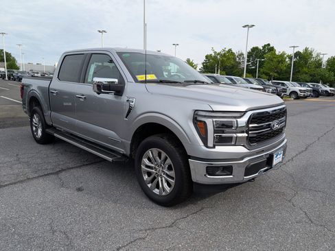 New 2025 Ford F150 Lariat w/ Equipment Group 501A Mid image 2