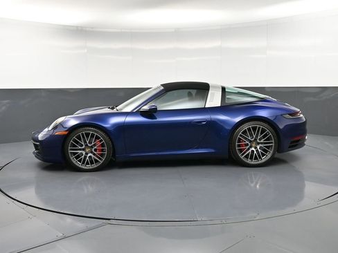 Certified 2024 Porsche 911 Targa 4S AWD/4WD image 2