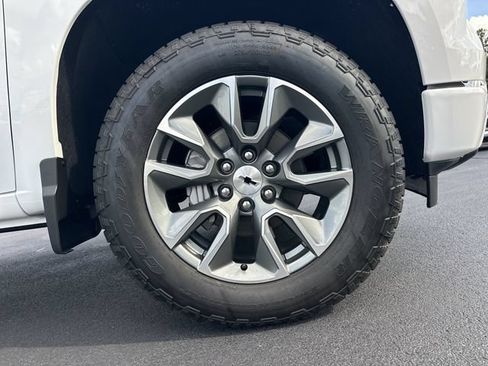 New 2026 Chevrolet Silverado 1500 RST AWD/4WD image 12