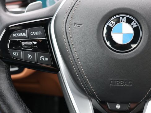 Used 2023 BMW 530i xDrive image 26