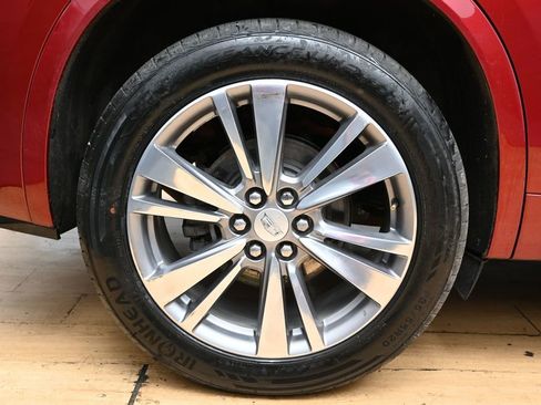 Used 2022 Cadillac XT6 Premium Luxury FWD image 11