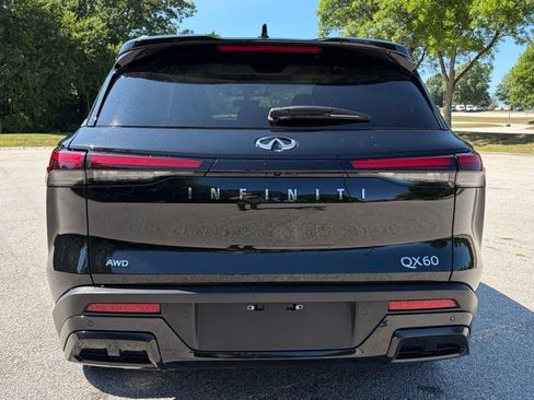 Used 2025 INFINITI QX60 Luxe w/ Vision Package AWD/4WD image 4