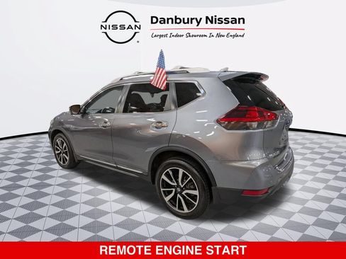 Used 2019 Nissan Rogue SL w/ Premium Package AWD/4WD image 5