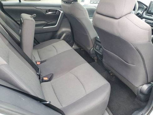 Used 2019 Toyota RAV4 XLE image 30